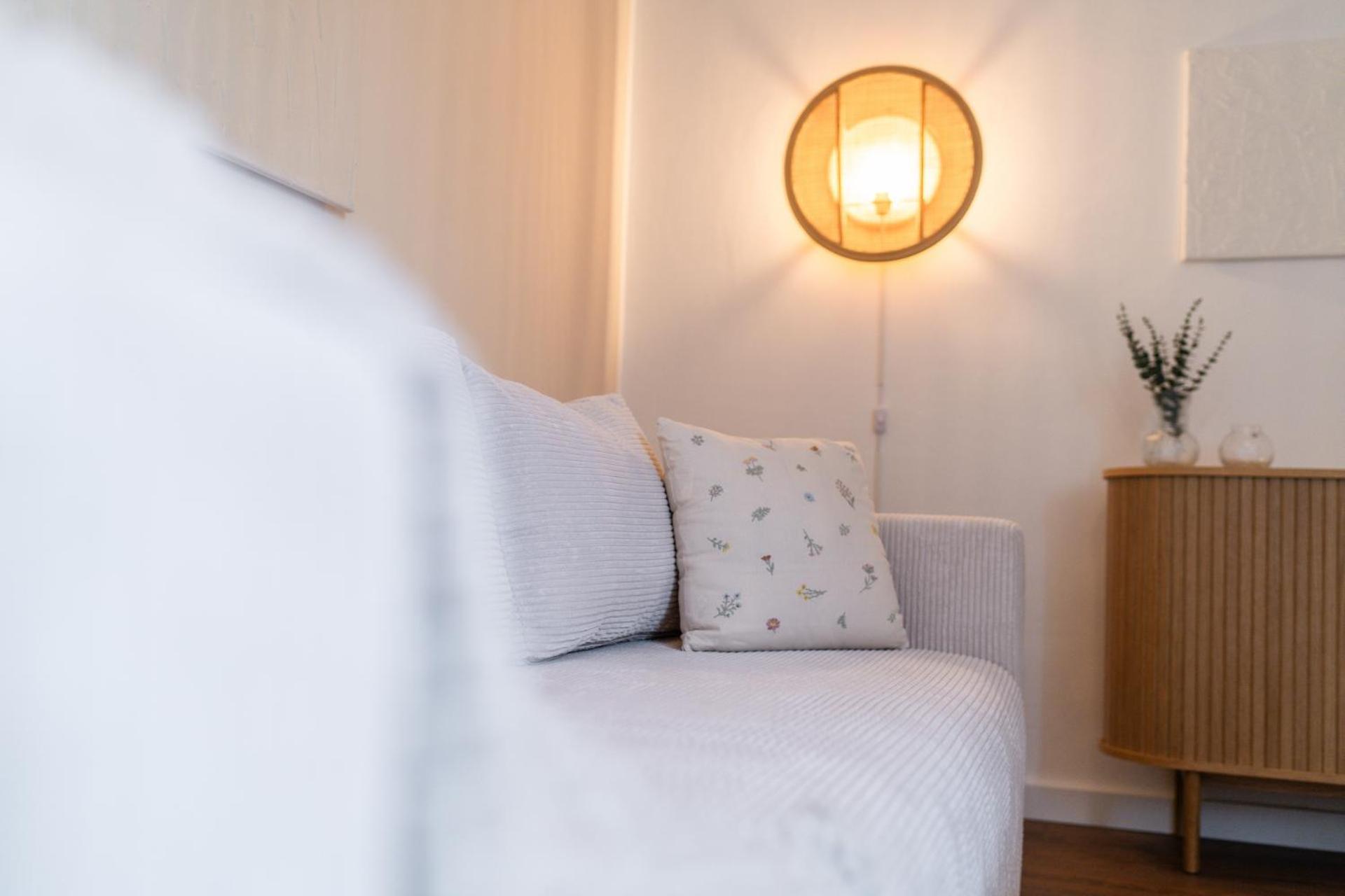 Mitten In Wolfsburg - Happyhome - 2 Zimmer, 6 Personen, Outletcenter, Autostadt, Vw-Nah, Parken ภายนอก รูปภาพ